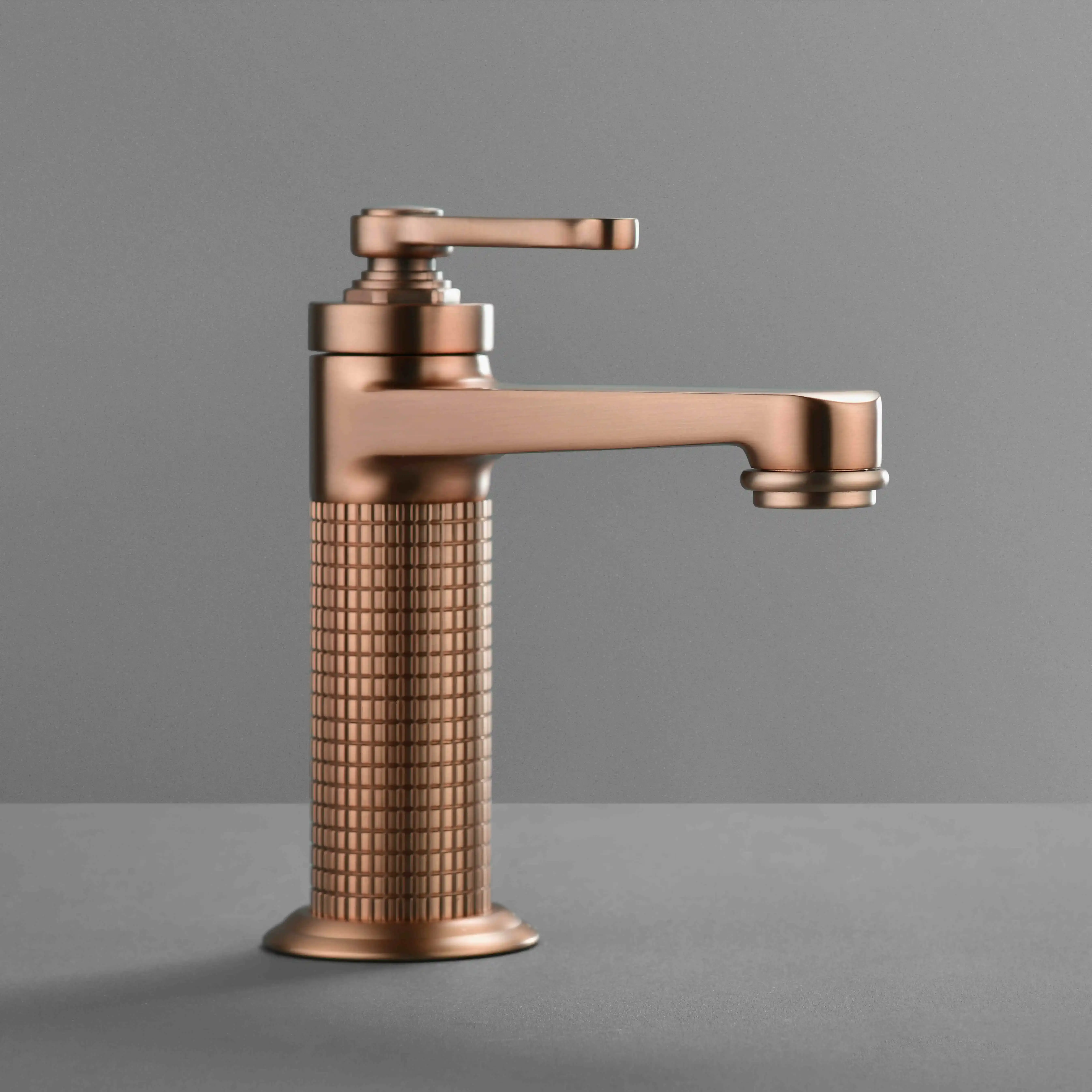 Mitigeur lavabo cannelé, Doré Rose brossé, César  