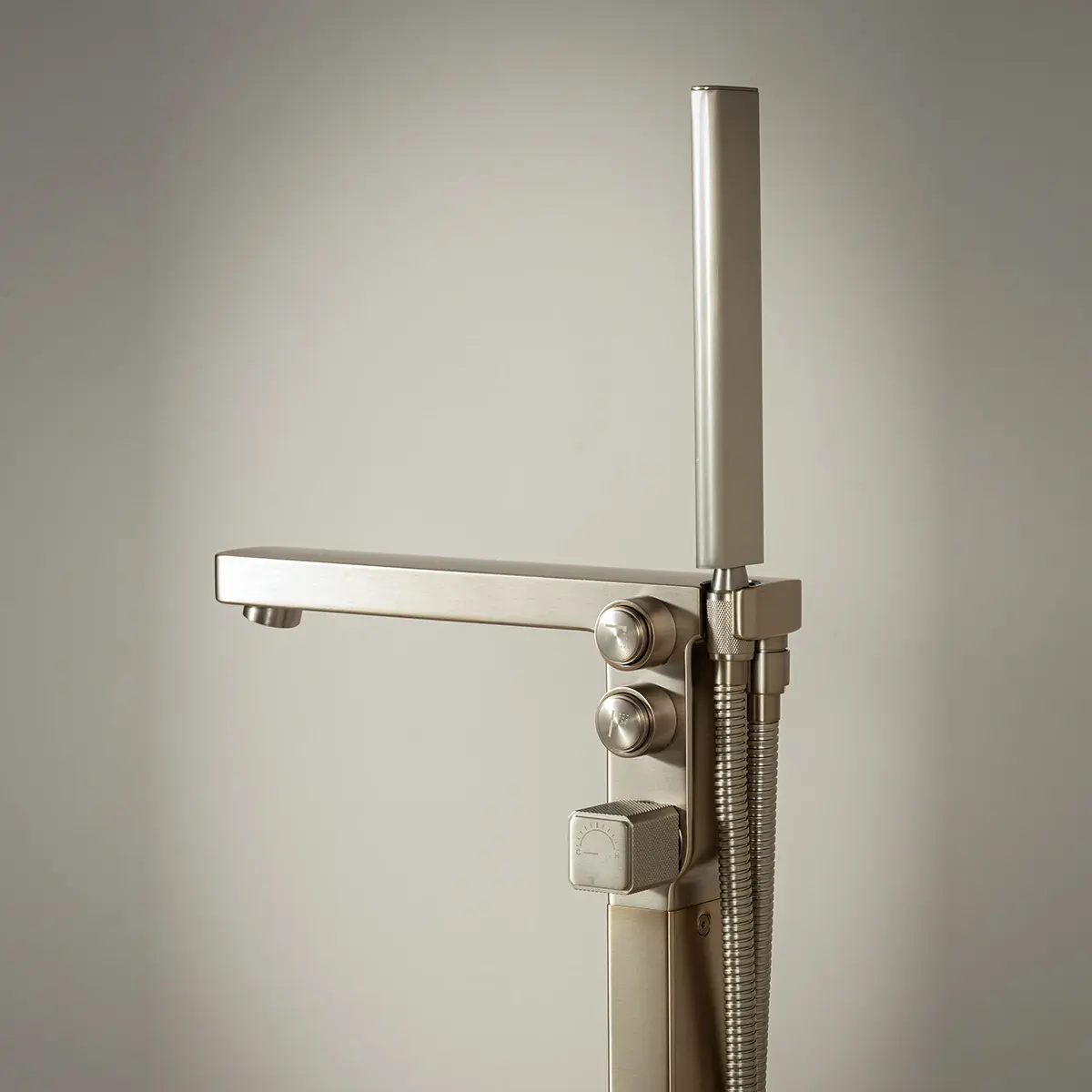 Robinet mitigeur de bain au sol, manette cannelée, Champagne, Star 