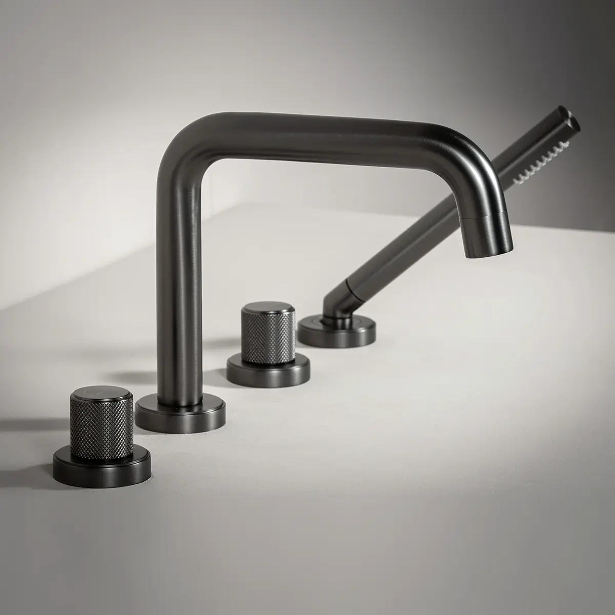 Robinet mitigeur bain-douche de plage Gun métal, Bruma