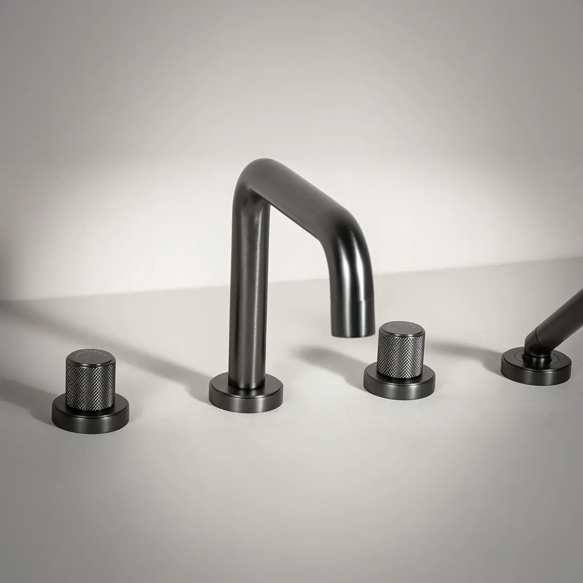 Robinet mitigeur bain-douche de plage Gun métal, Bruma