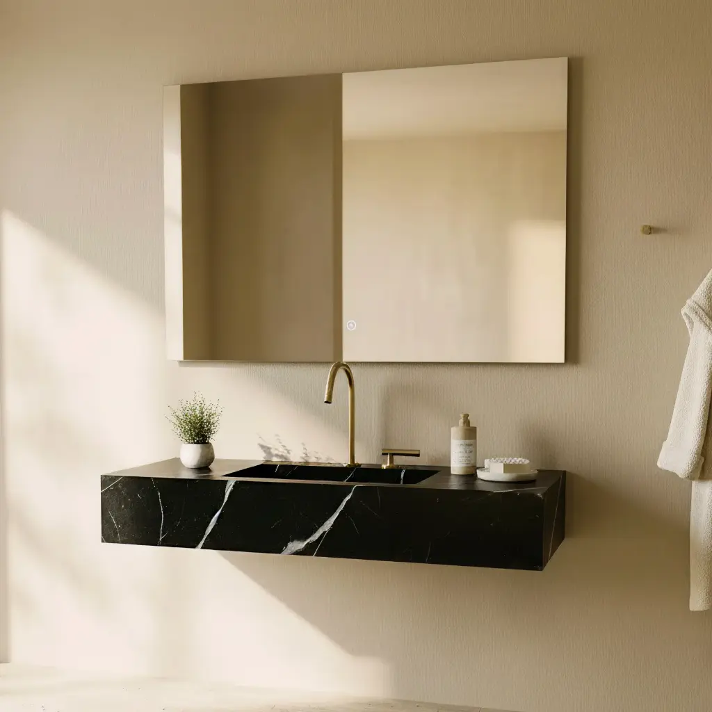 Vasque noire simple(1).webp