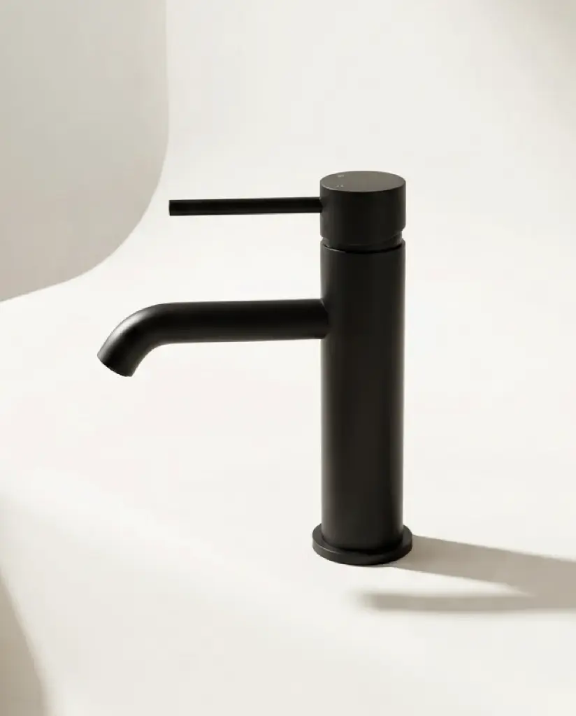 robinet-chatelet-noir-2.webp