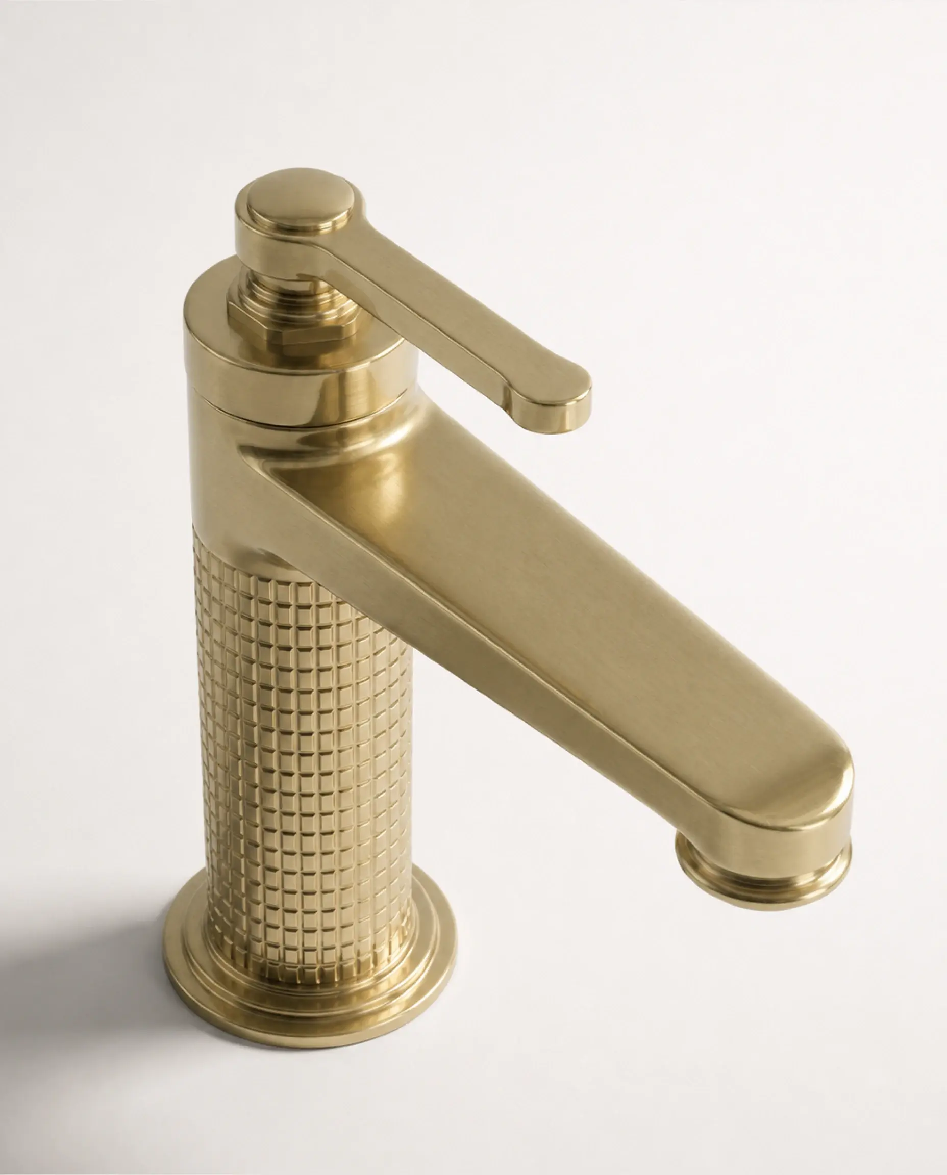 Mitigeur lavabo cannelé, Doré brossé, César  