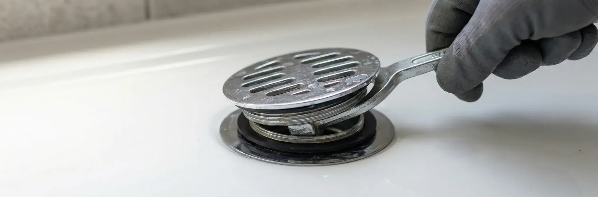 Démonter une bonde de baignoire