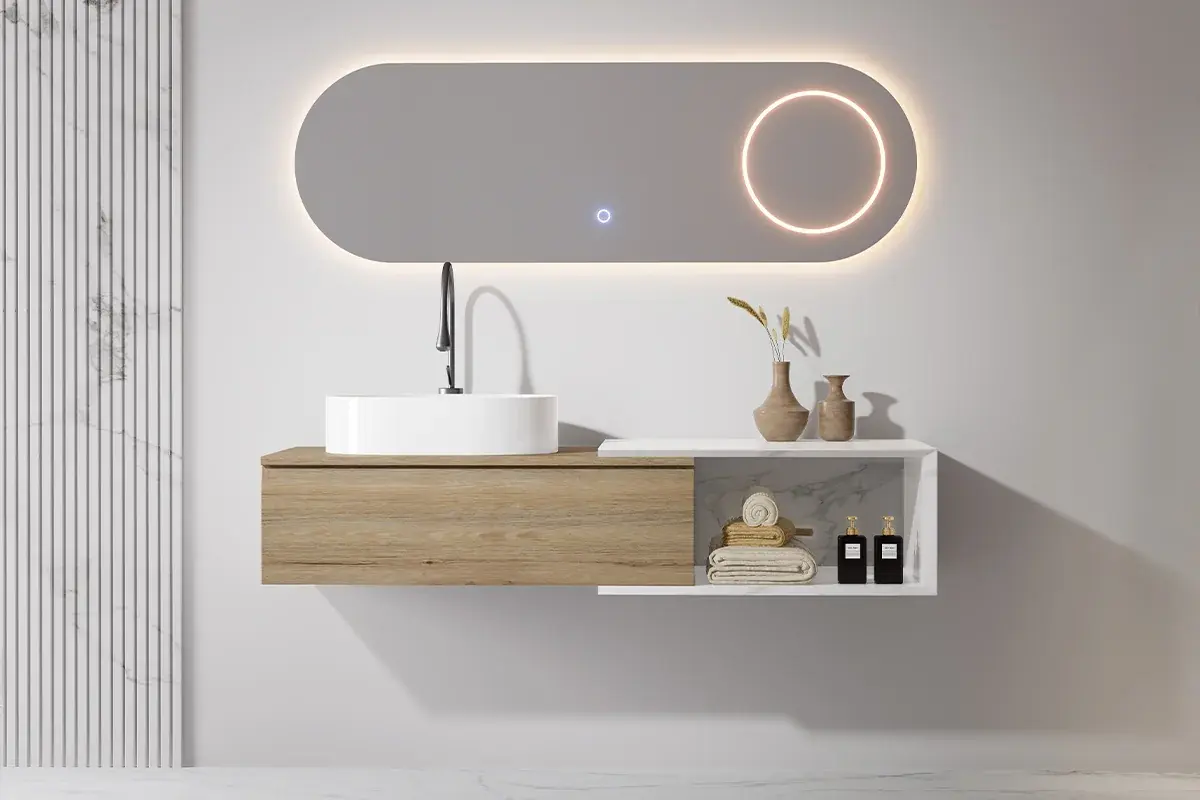 Ensemble meuble vasque 90 cm Streich en chêne avec vasque à poser blanche, module ajustable Carrara brillant et miroir LED ovale 140x45 cm – style naturel et contemporain