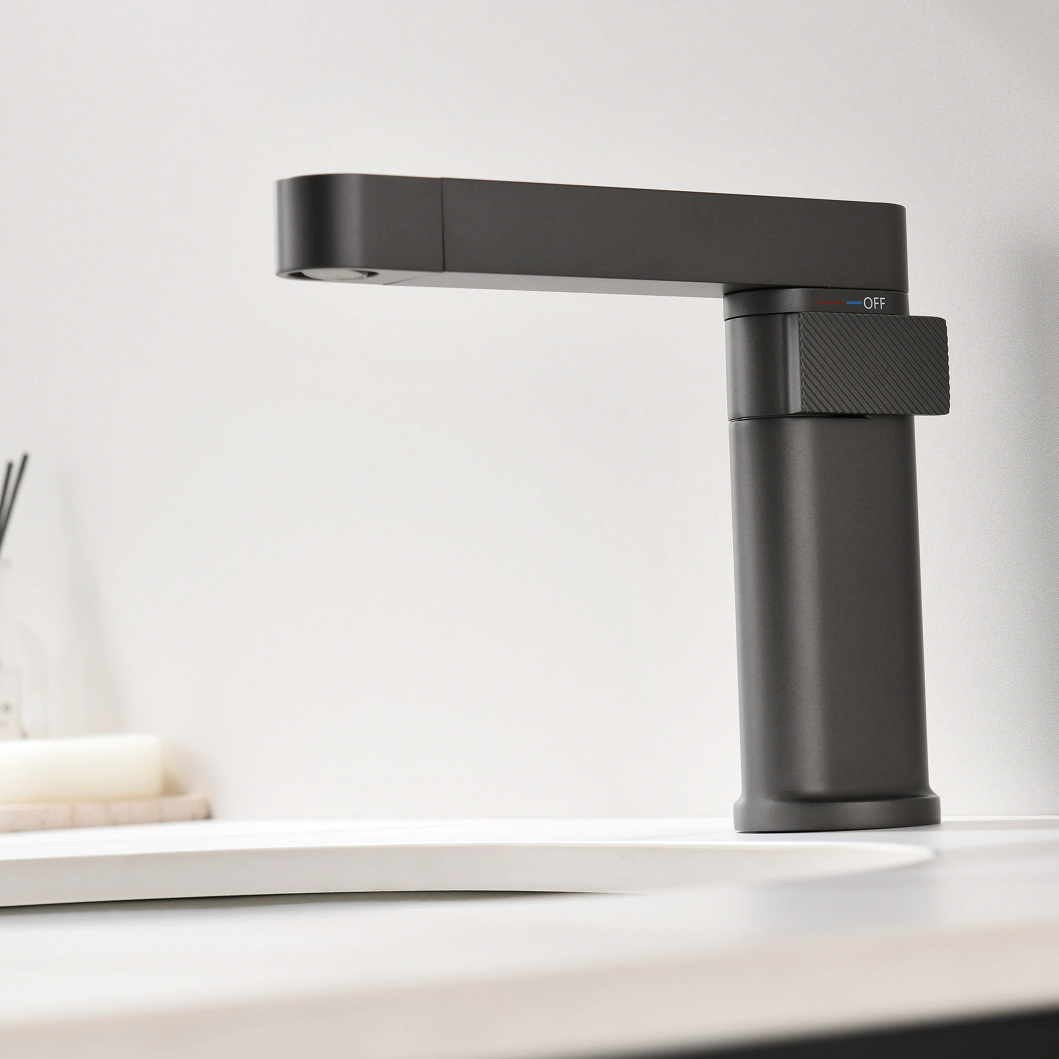 Mitigeur lavabo avec bec rotatif et extractible,Gun Metal, Waterled
