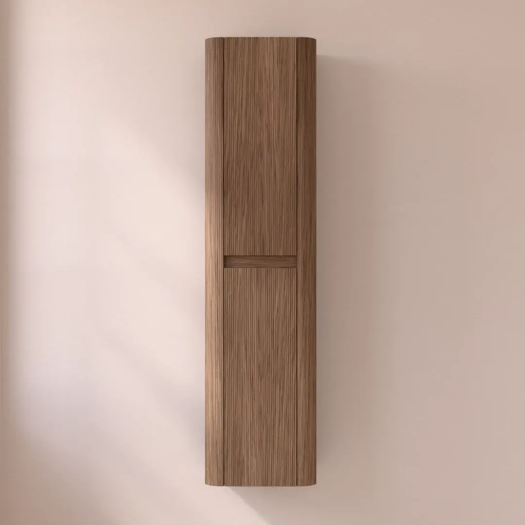 colonne de rangement avec deux portes en noyer finition cannelé