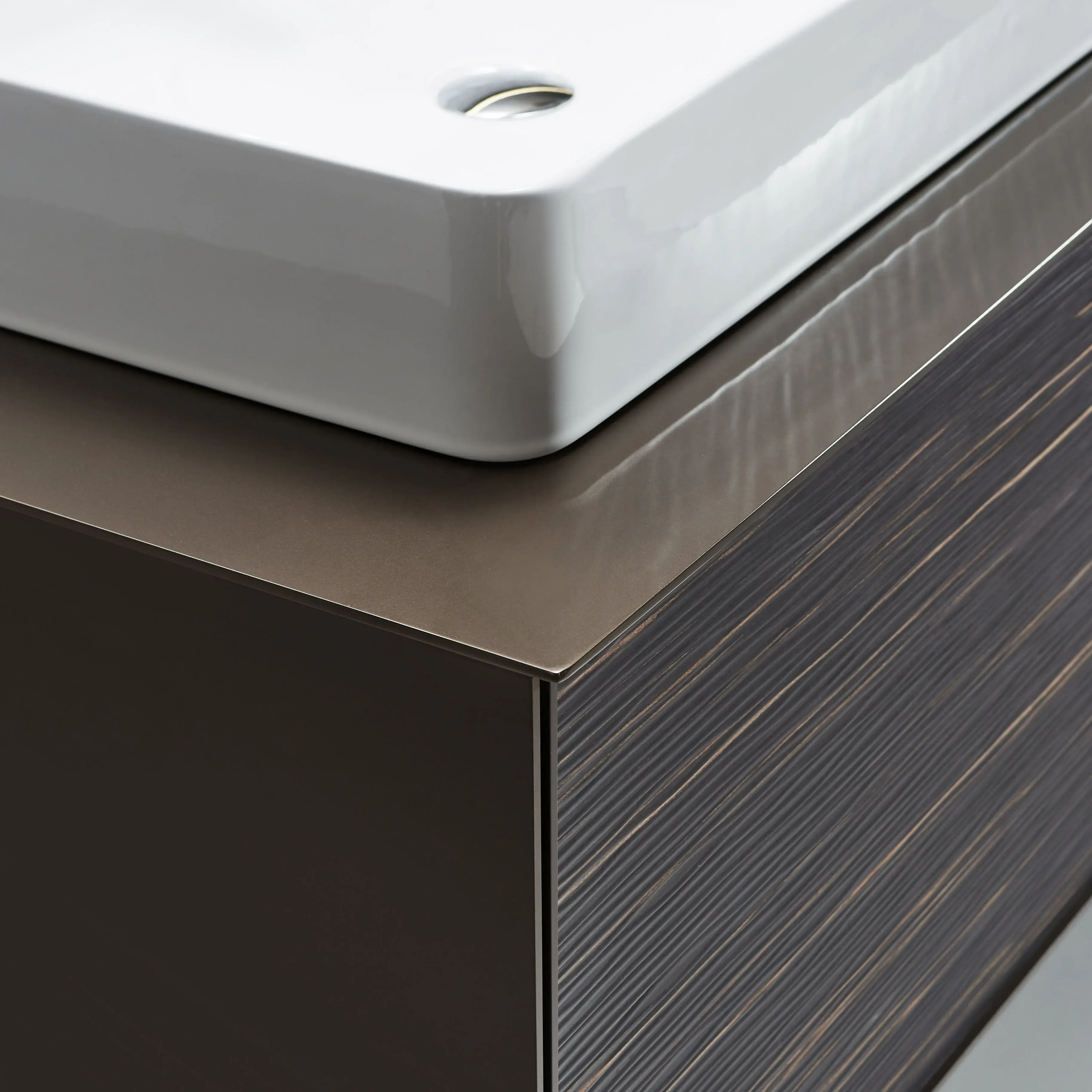 Ensemble meuble vasque, plan en aluminium brun doré, vasque, miroir, Palissandre Rio