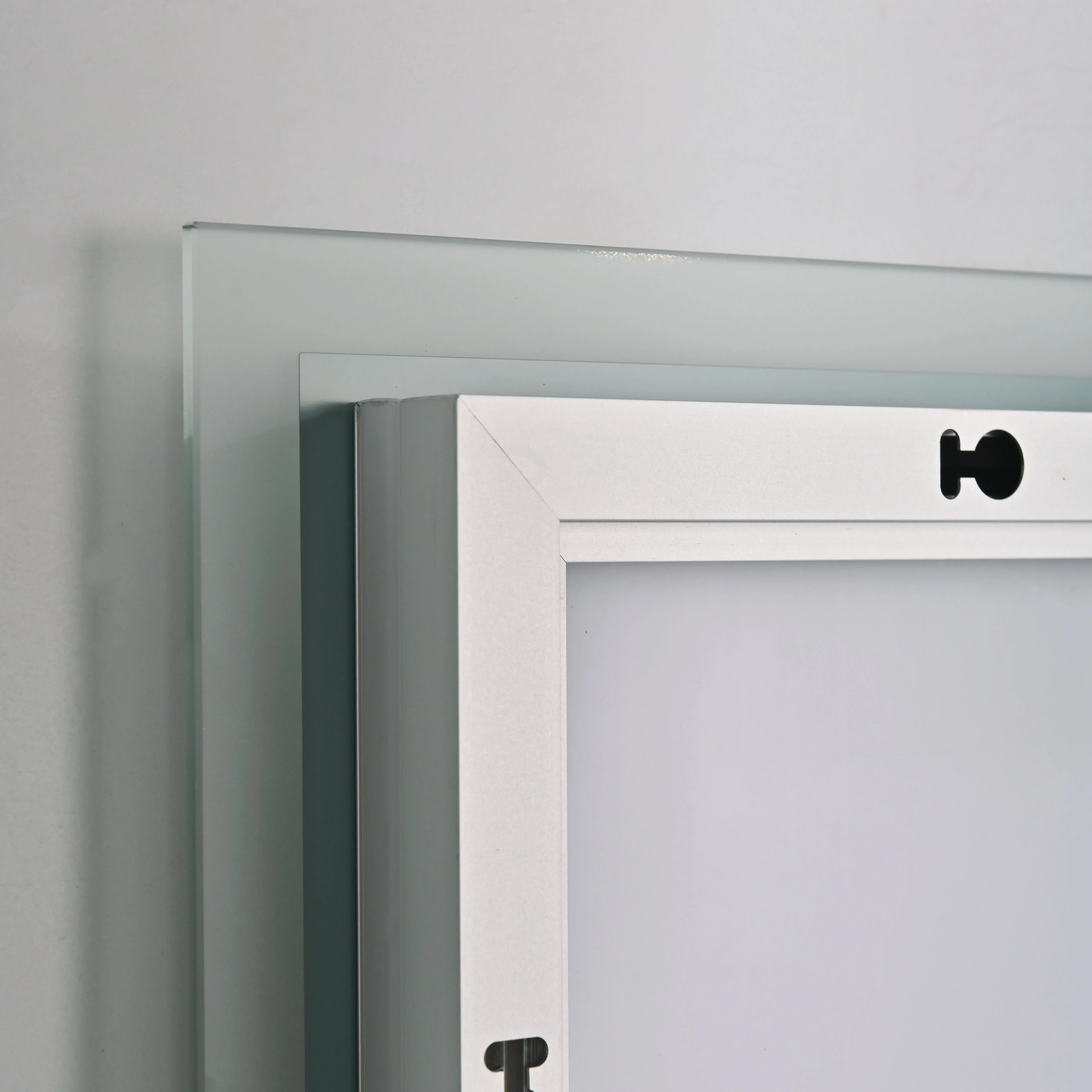 Miroir Rectangulaire 100X80 sans cadre éclairage frontal Led, Sofia 