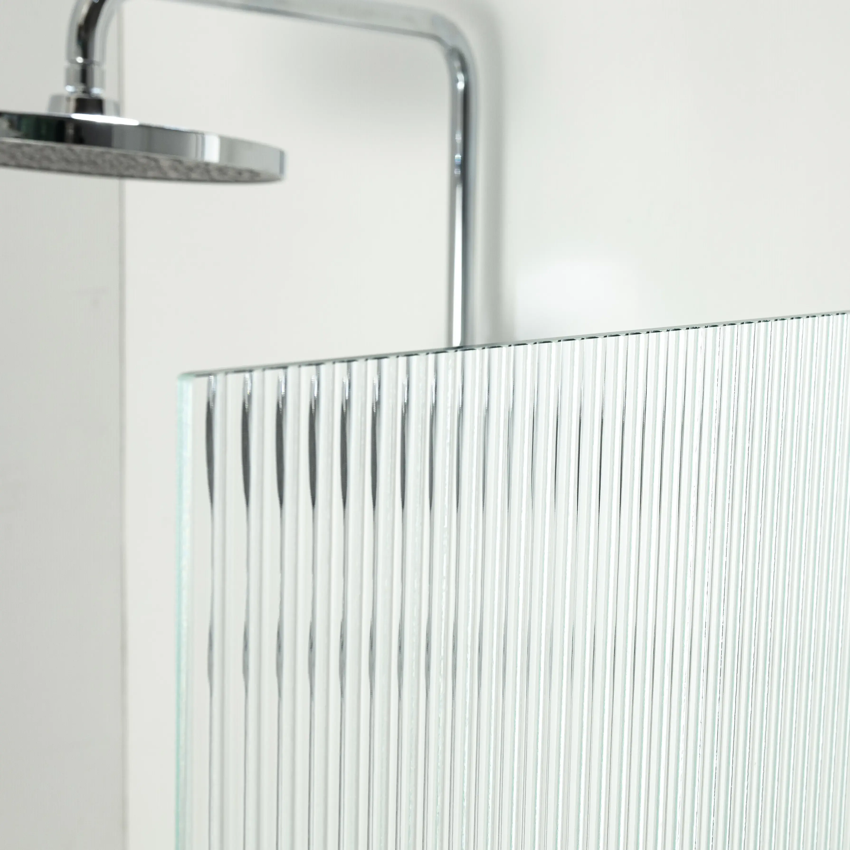 Pare bain fixe 80 cm, verre cannelé, profilé chromé, Nauta