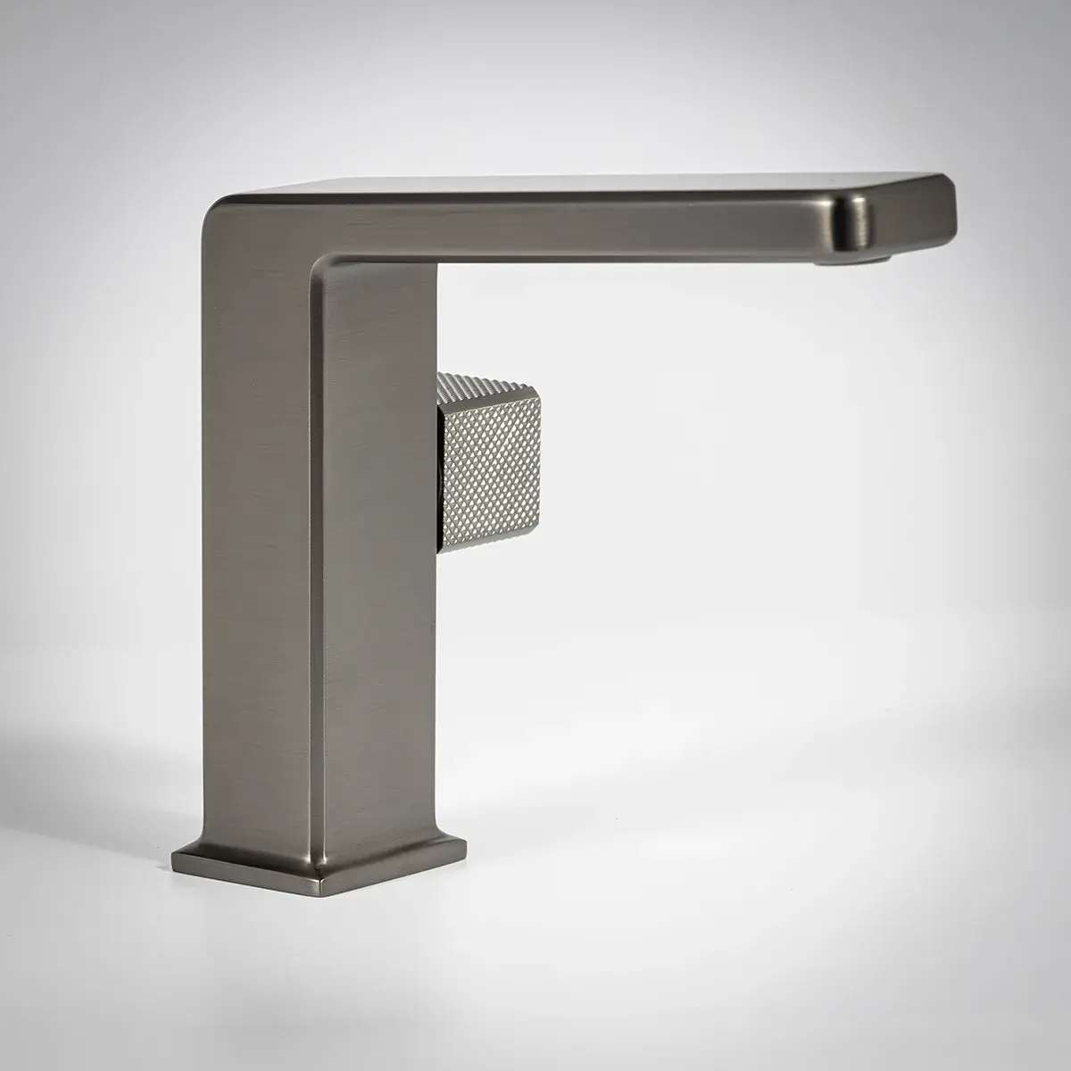 Mitigeur de lavabo manette cannelé, Gun métal, Star 
