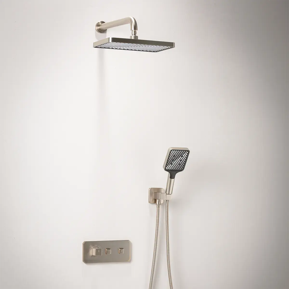 Composition de douche thermostatique encastrée Star finition Champagne avec pomme de tête, douchette et manette cannelée.