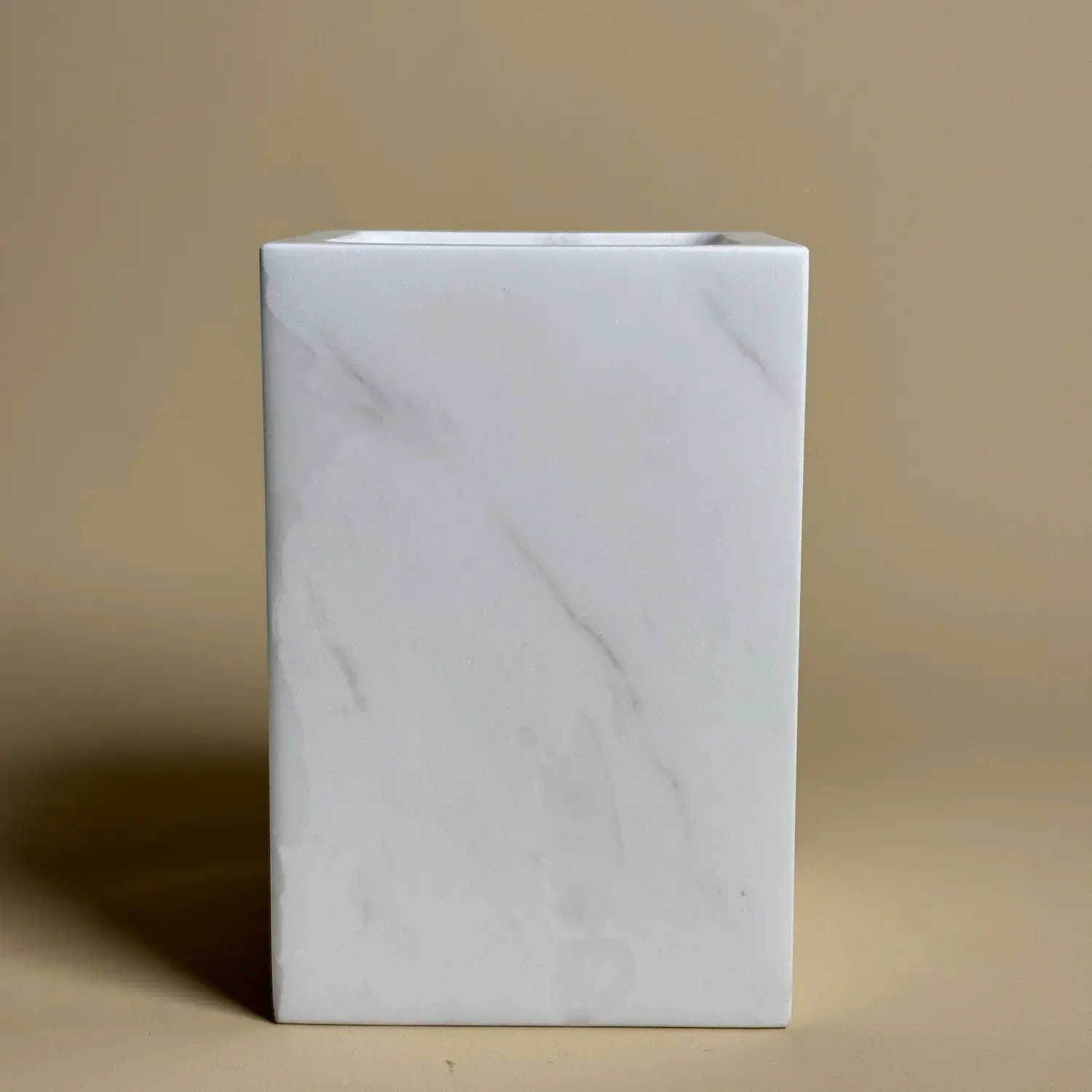 Pot à poser carré, marbre véritable blanc, Petra  