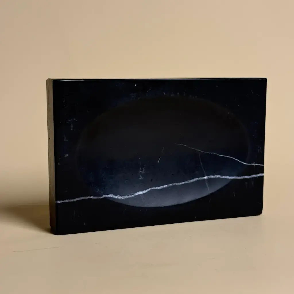 Porte-savon rectangulaire en marbre noir Nero Marquina,.webp