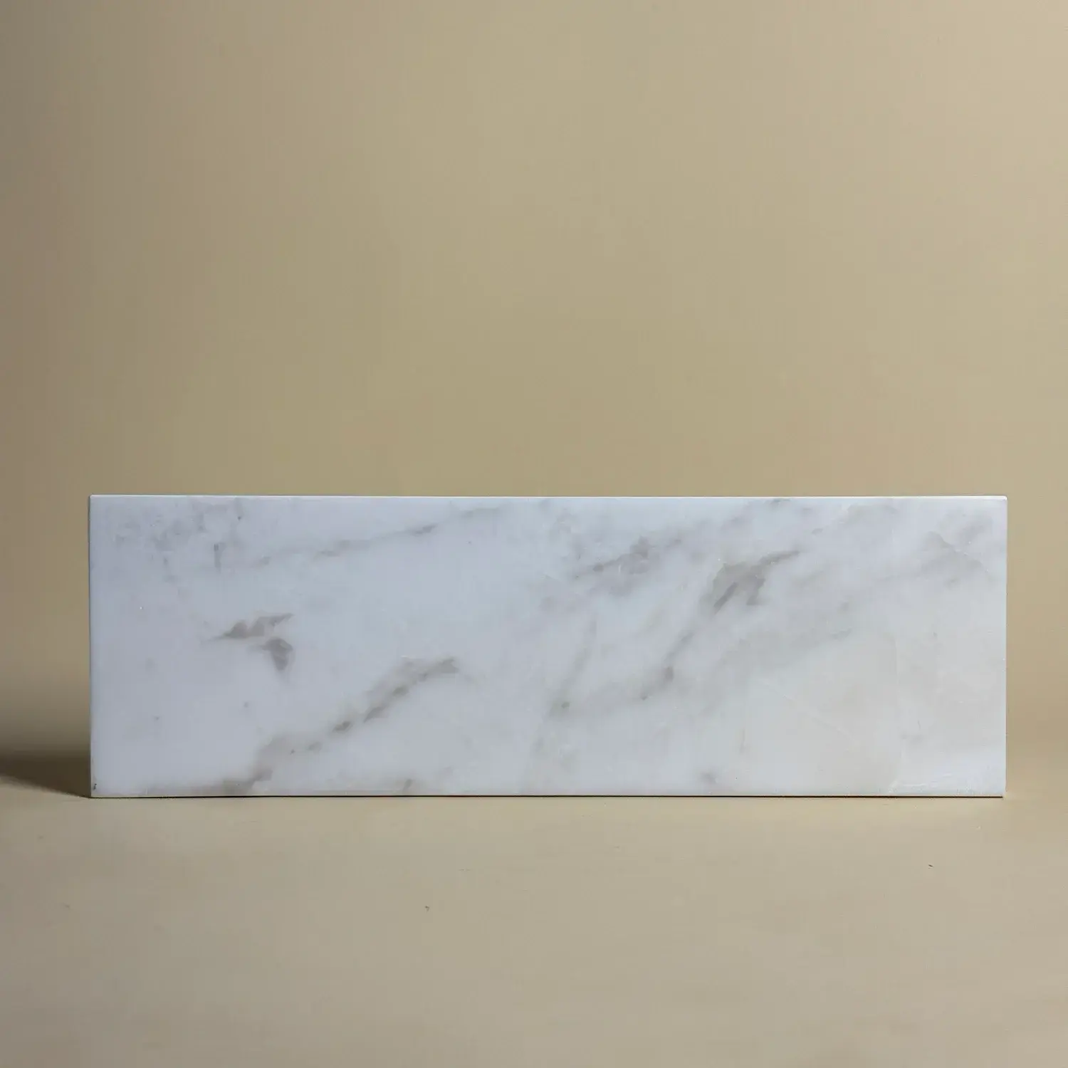 Ensemble d'Accessoires Salle de Bain Rond , Petra , Marbre Blanc Véritable, Pompe Chromée