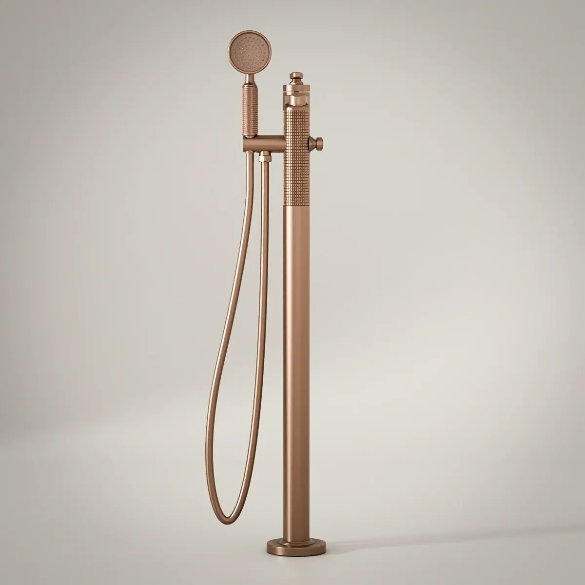 Robinet mitigeur de baignoire sur pied cannelé, doré rose brossé, César 1  