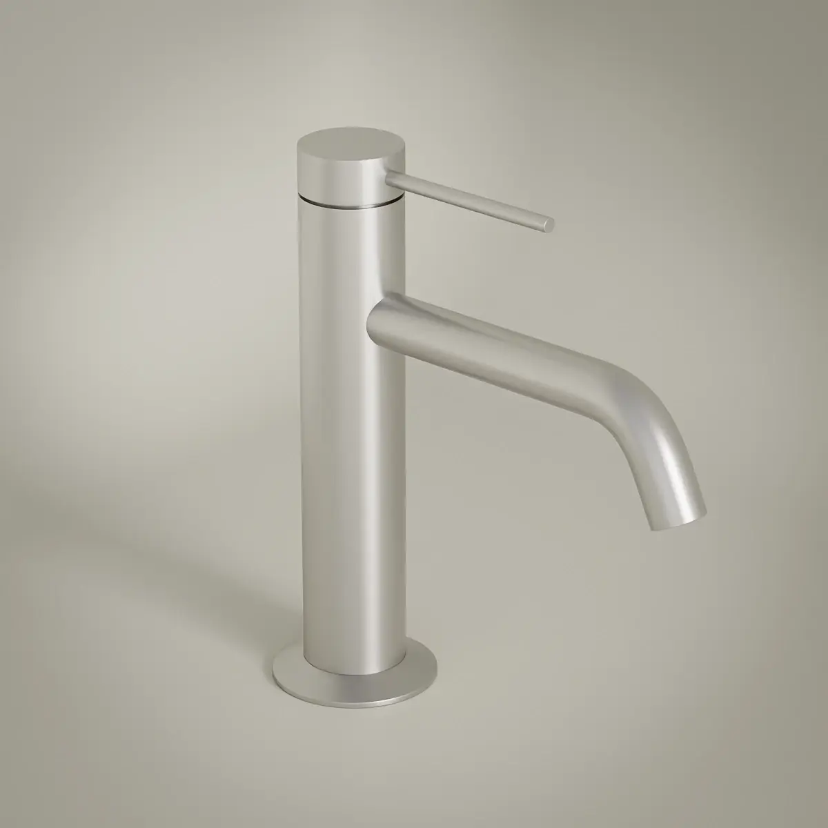 Mitigeur de lavabo contemporain Madeleine en finition Silver White brossé avec poignée manette fine.