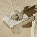 Barre porte serviette 45cm avec distributeur de savon, finition marbre blanc, Infinity Elements (2) (1).webp