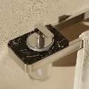 Barre porte serviette 45cm avec distributeur de savon, finition marbre noir, Infinity Elements (1) (1).webp