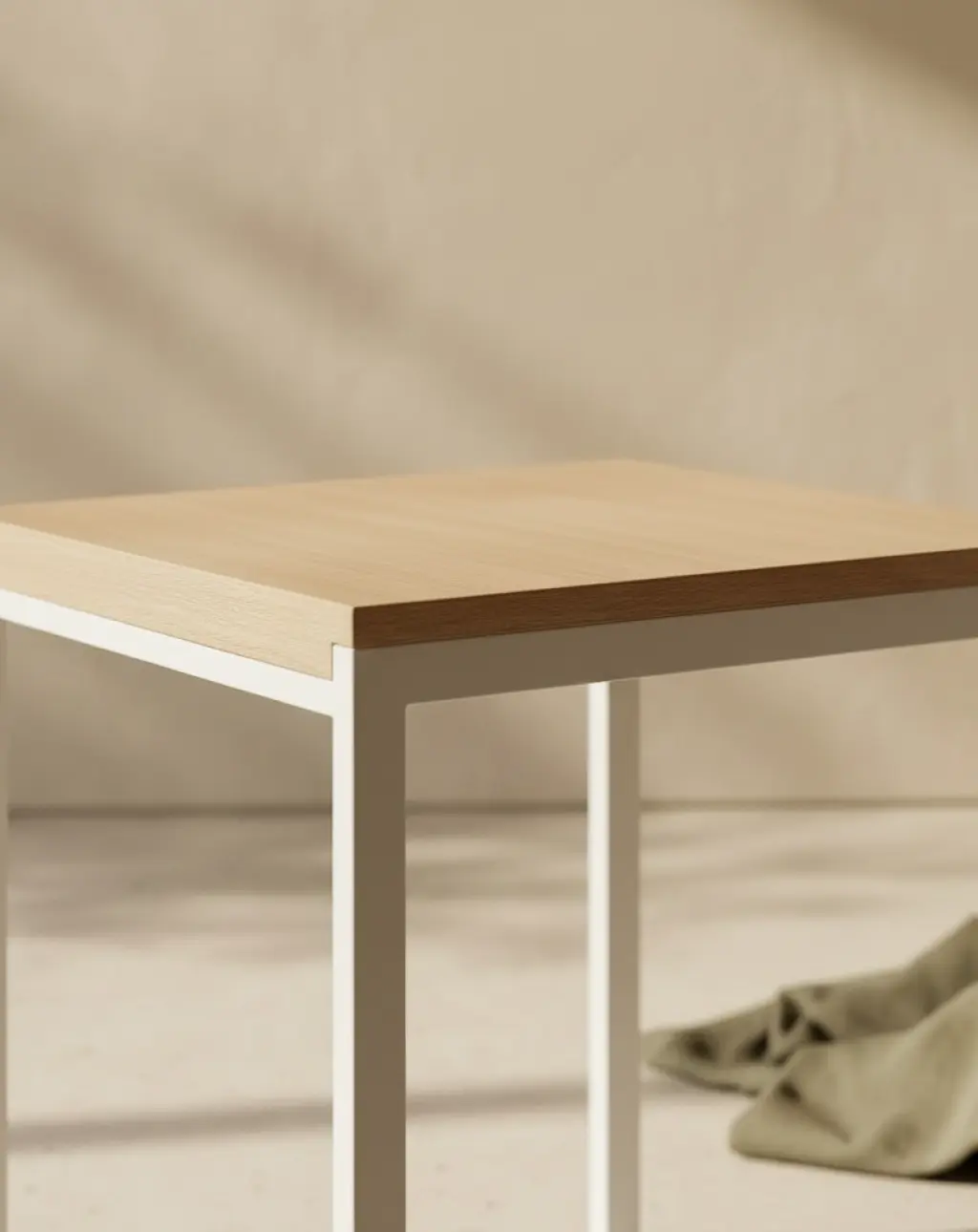 Tabouret , 3 coloris disponibles, Frame
