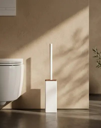 Porte-balayette à poser en laiton, finition blanc, avec couvercle bois, Infinity Elements (2).webp