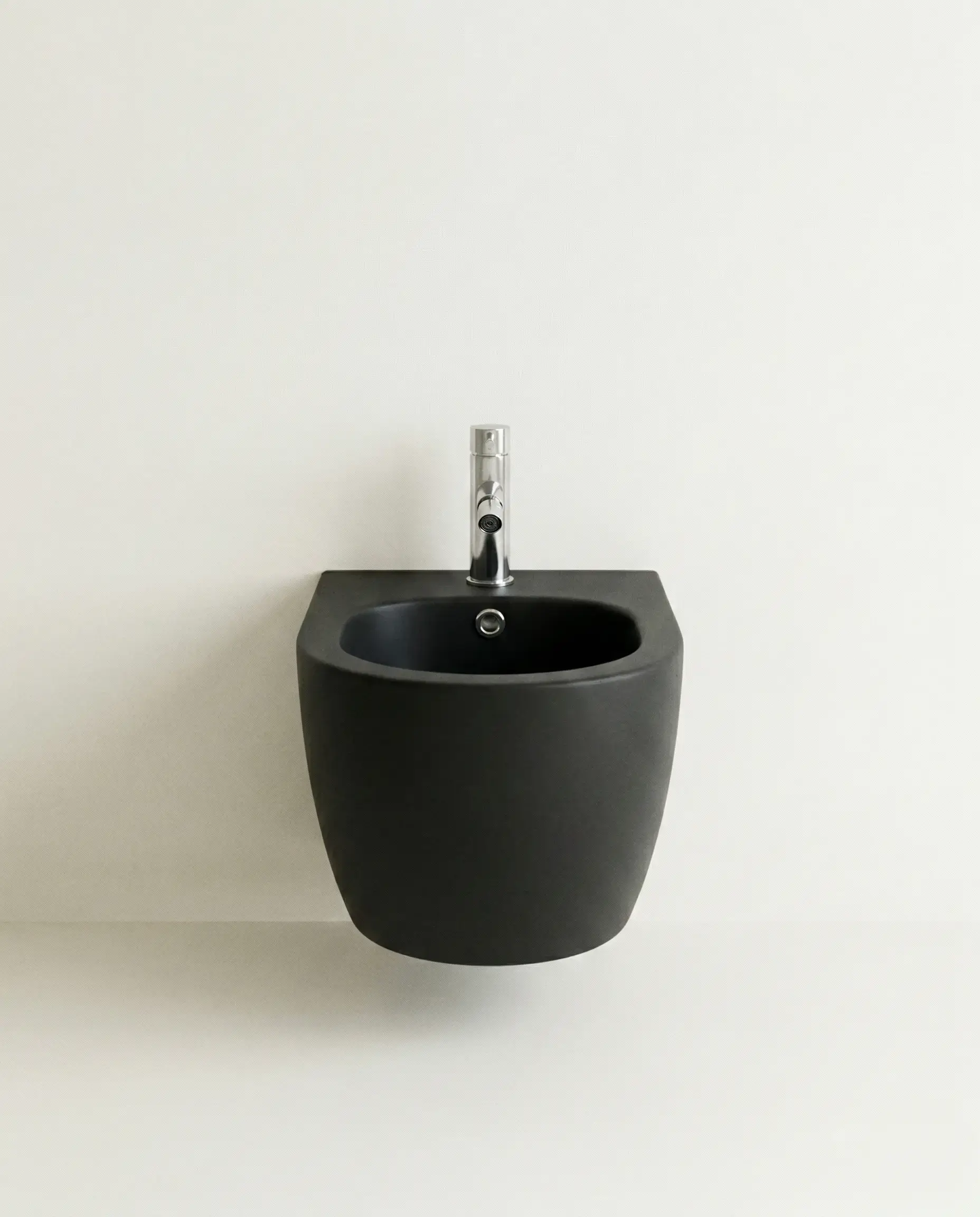Bidet Suspendu, 48x37, Celia, Noir mat