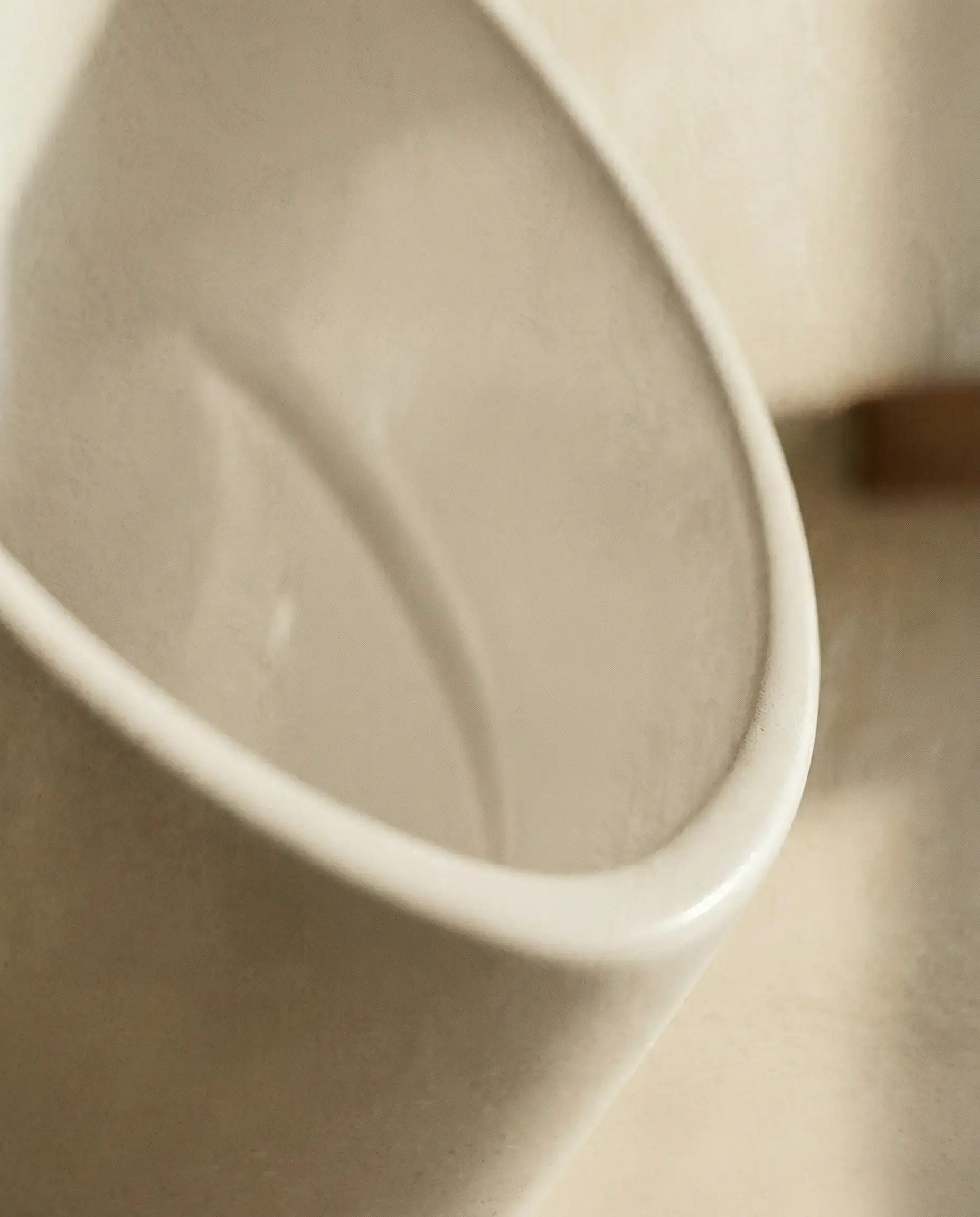 Urinoir mural électronique