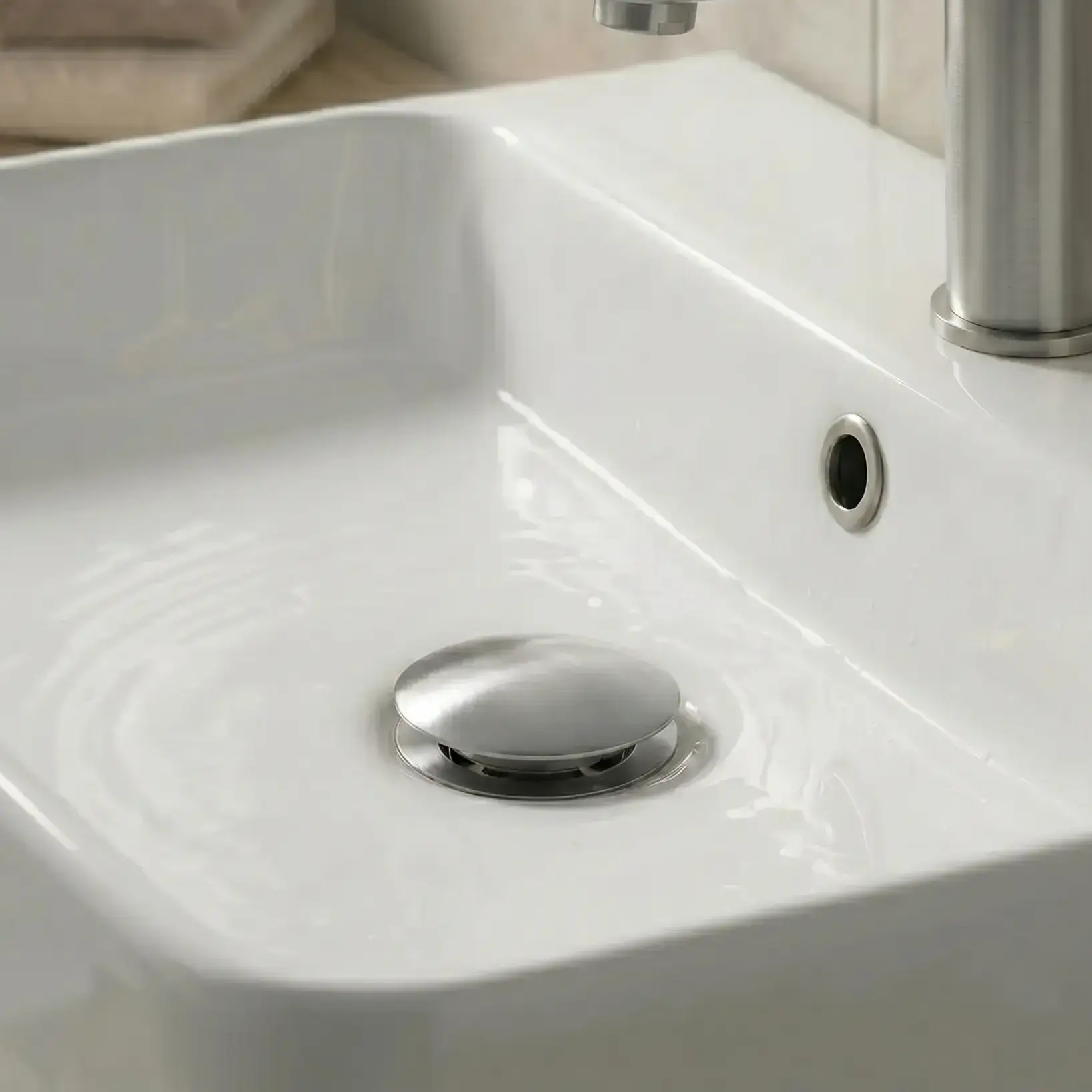 Bonde lavabo clic-clac ou fixe universelle en inox finition Silver white