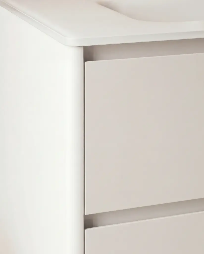 vendome-100-white-2.webp