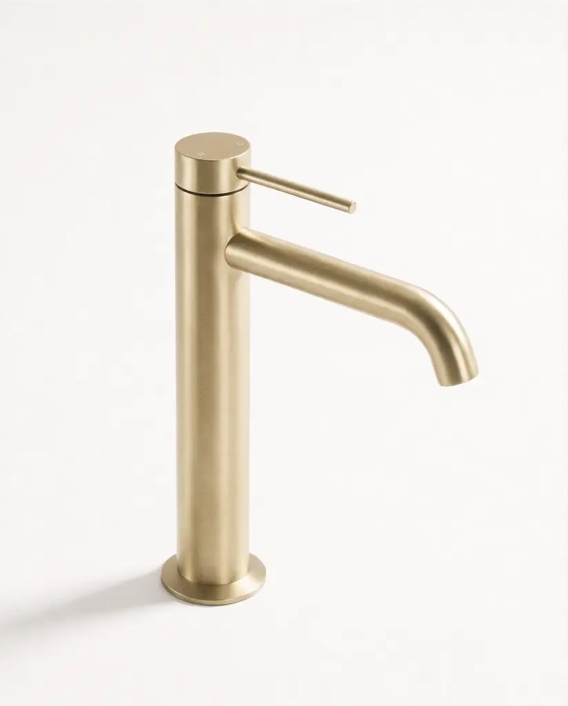 robinet-madeleine-haut-champagne-brossé.webp