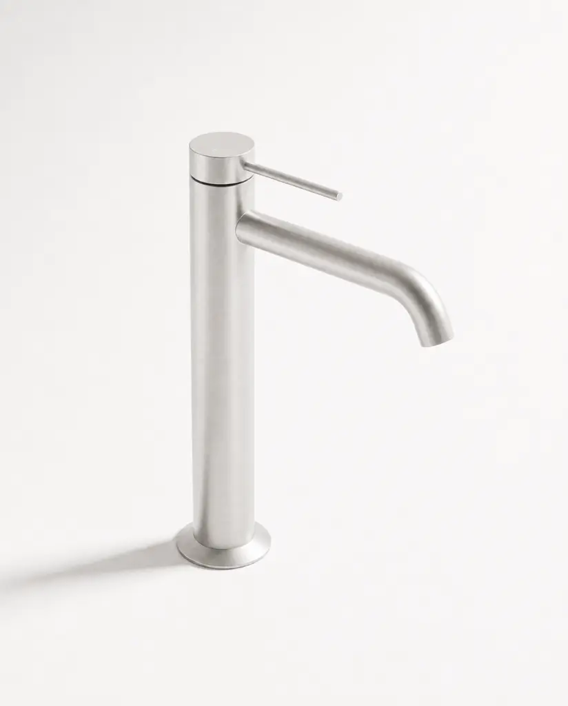 robinet-madeleine-haut-silverwhite-brossé.webp