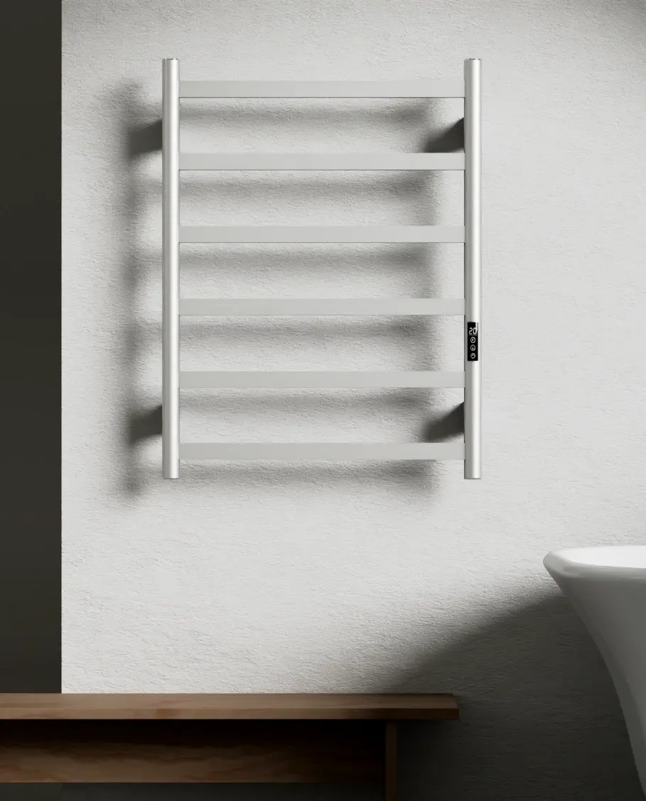 Sèche serviette avec 6 barres à inertie sèche en inox brossé avec programmateur