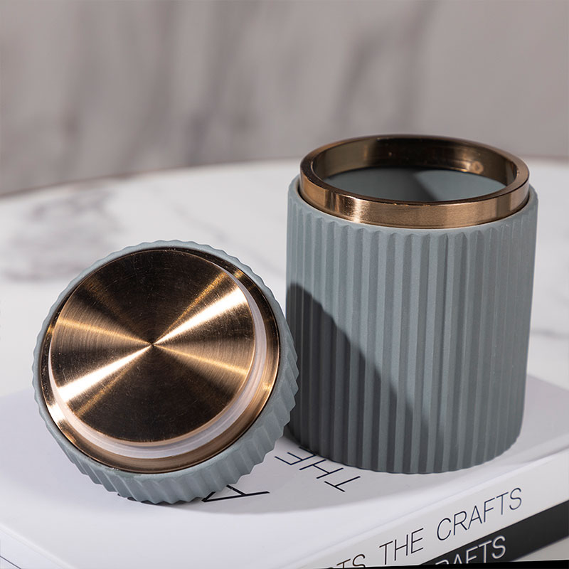 Pot en porcelaine, 2 dimensions, Gris