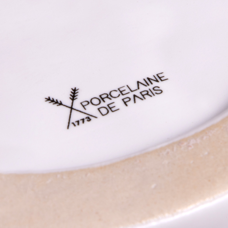 Vase en céramique décorée, Blanc