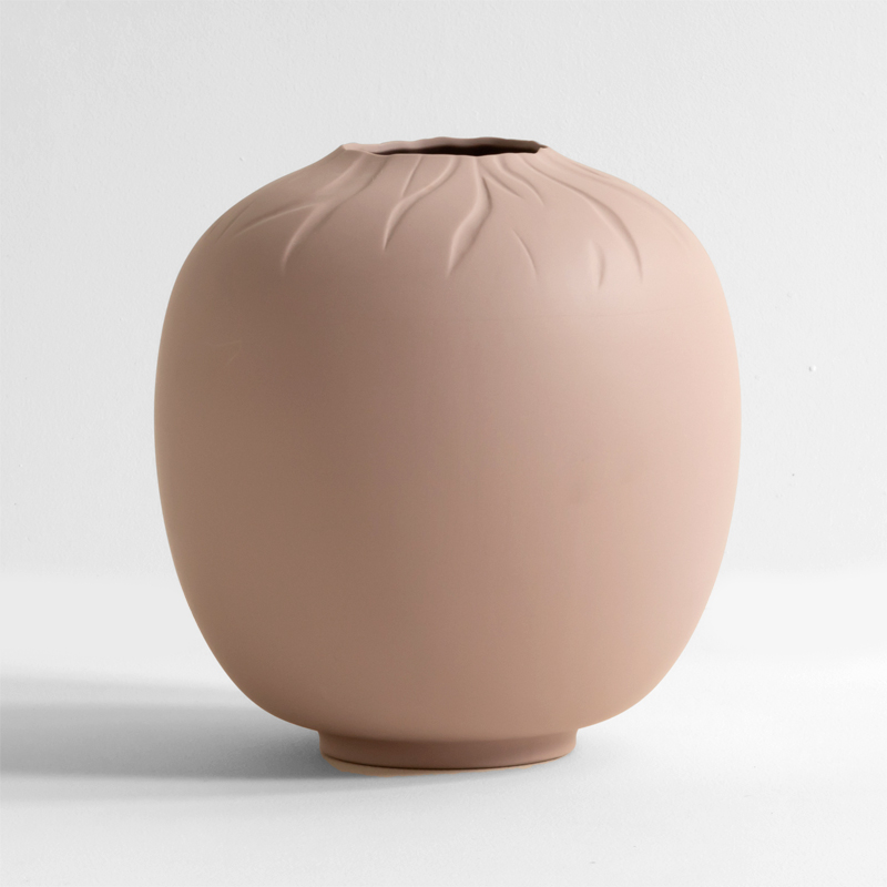 Vase en porcelaine, Rose