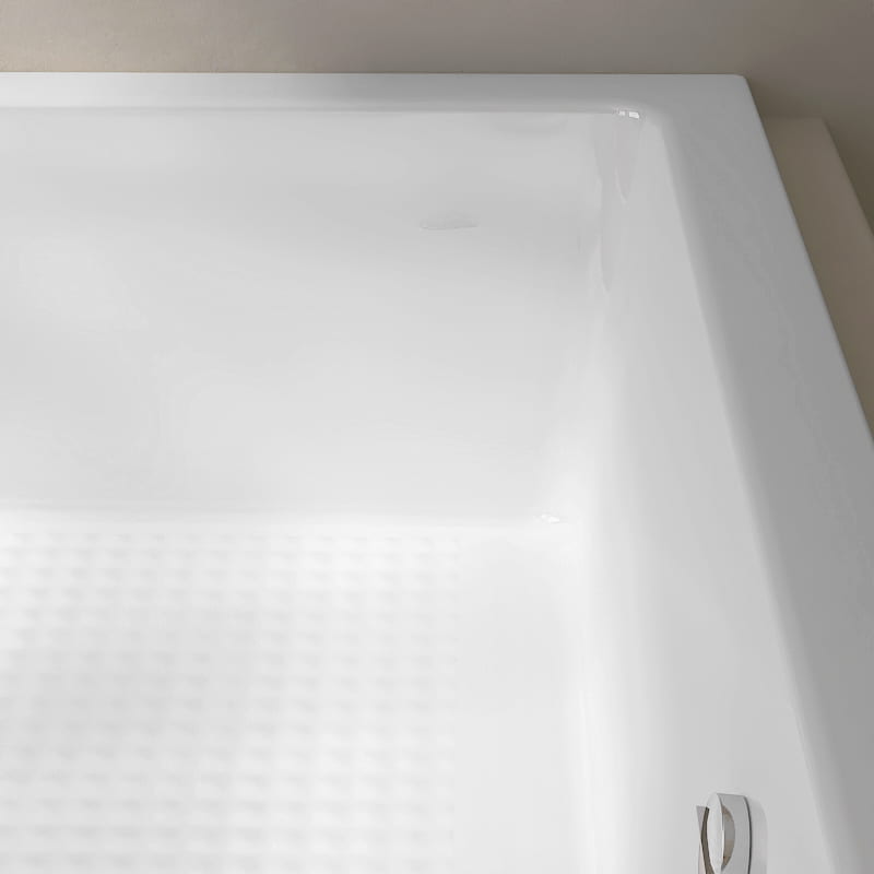 Baignoire carrée + robinetterie, 180x180 cm, acrylique, Quadra