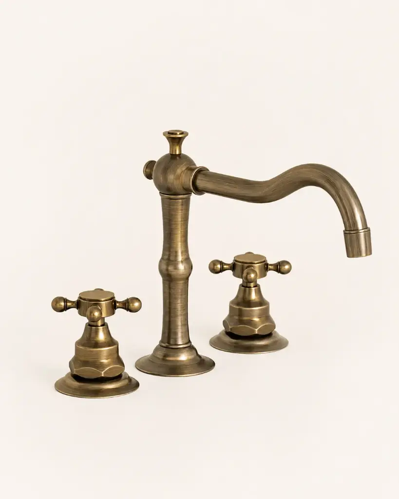 Mélangeur Lavabo 3 trous, finition bronze , Antic